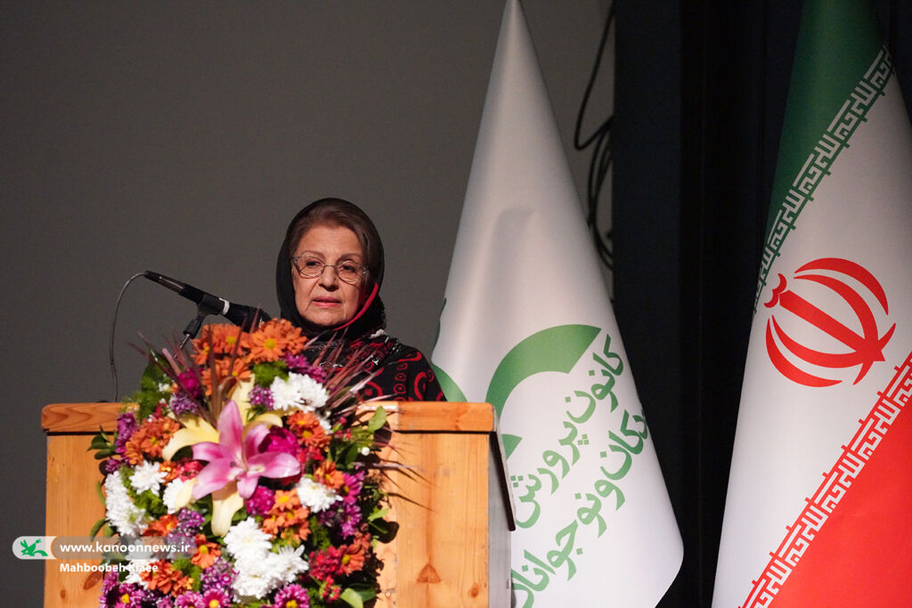 شش کتاب نادر ابراهیمی در کانون پرورش فکری رونمایی شد