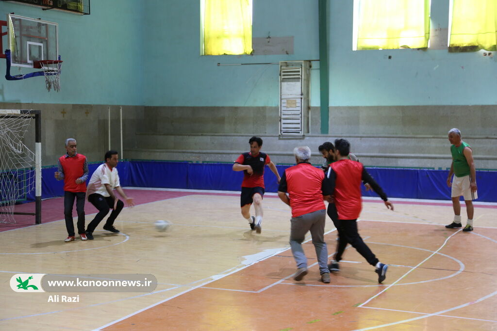 رقابت دوستانه ی کارکنان اداره کل کانون استان بوشهر