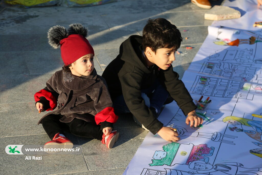 تجدید میثاق اعضا و مربیان کانون عالیشهر با آرمانهای امام وشهدا