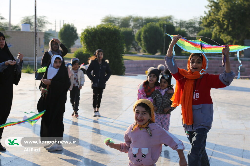 تجدید میثاق اعضا و مربیان کانون عالیشهر با آرمانهای امام وشهدا