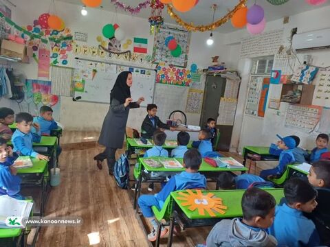 گرامیداشت دهه مبارک فجر در مراکز فرهنگی هنری کانون خوزستان(۳)