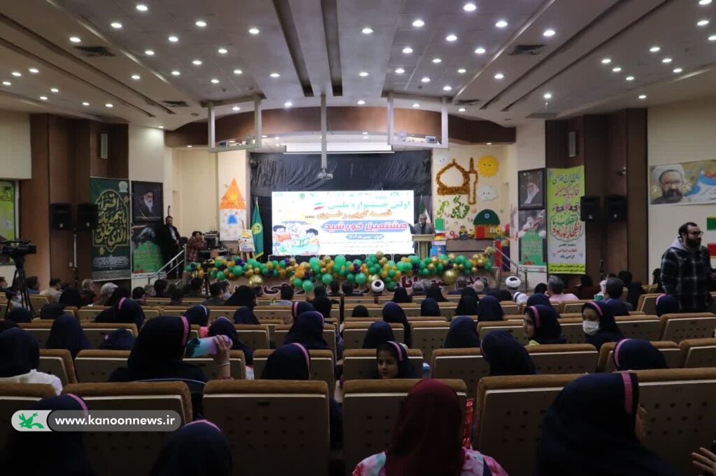 اولین جشنواره ملی قصهگویی رضوی «هشتمین خورشید» در اهواز کار خود را آغاز کرد