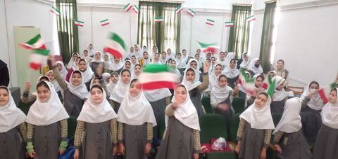 گزارش تصویری ویژه برنامه‌های متنوع مراکز فرهنگی و هنری کانون استان قزوین به مناسبت دهه مبارک فجر