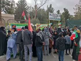 برپایی ایستگاه انقلاب کانون پرورش فکری سیستان و بلوچستان در مسیر راهپیمایی روز ۲۲ بهمن
