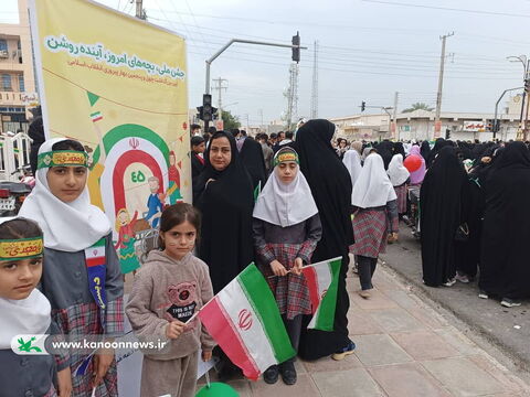 حضور فعال کانون استان بوشهر در راهپیمایی یوم الله 22بهمن 1