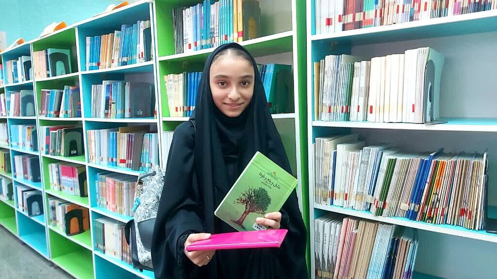 میزان امانت کتاب در مجتمع آفرینش از مرز ۲۰ هزار جلد گذشت میزان امانت کتاب در مجتمع آفرینش از مرز ۲۰ هزار جلد گذشت