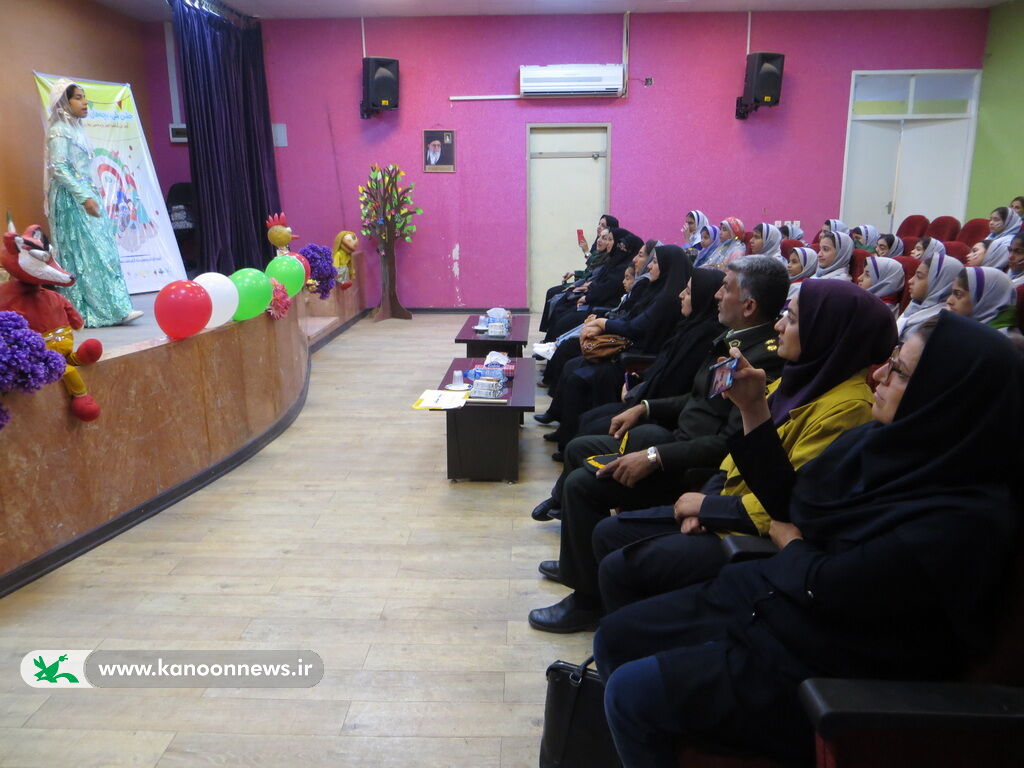 دوازدهمین دوره جشنواره قصه گویی انقلاب در مرکز فرهنگی برازجان برگزار شد