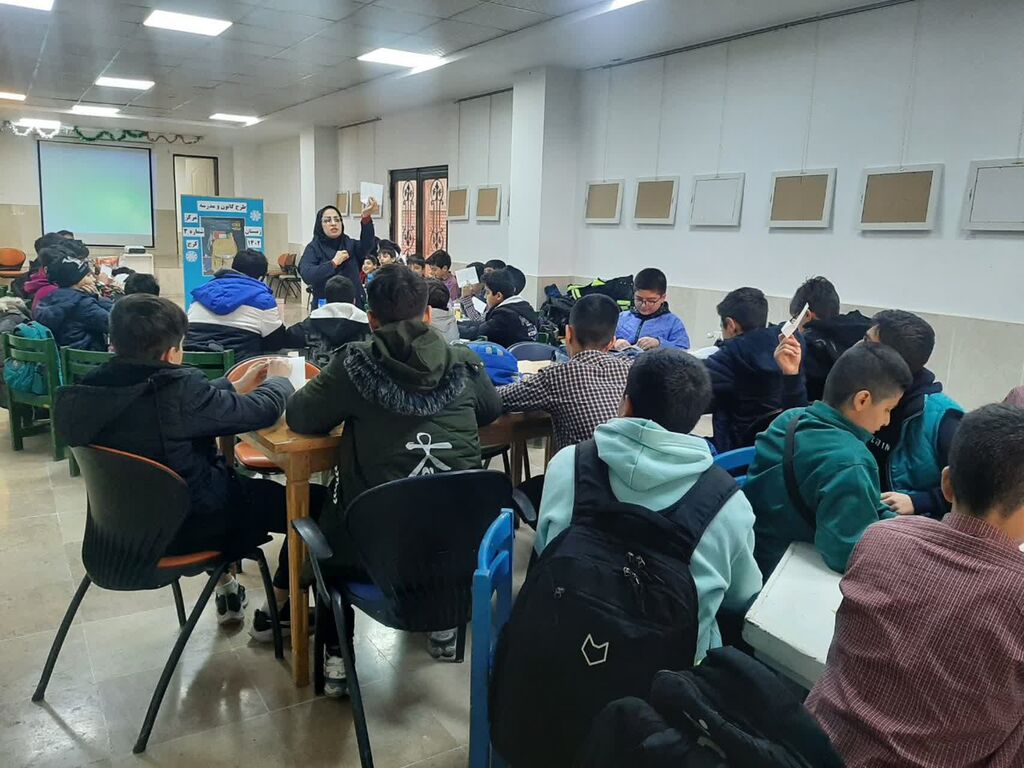 گرامی داشت اعیاد شعبانیه با حضور دانش آموزان طرح کانون – مدرسه در مراکز کانون کرج