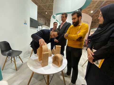 بازدید مدیرعامل کانون از نمایشگاه بینالمللی گردشگری و صنایع وابسته تهران