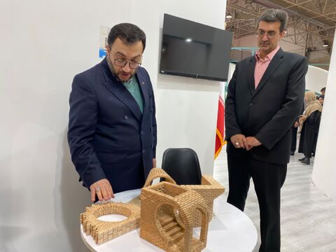 بازدید مدیرعامل کانون از نمایشگاه بینالمللی گردشگری و صنایع وابسته تهران