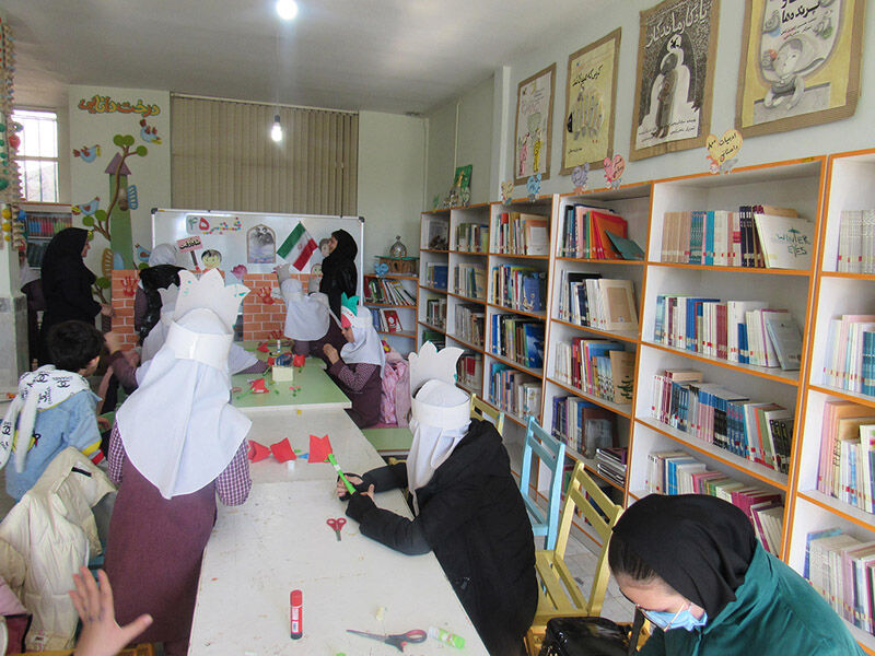 برنامههای ایام الله دهه فجر در مراکز کانون استان اردبیل