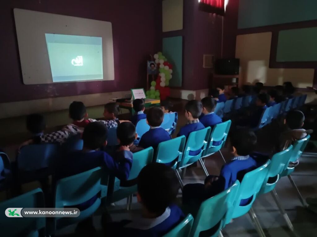 فعالیتهای طرح کانون مدرسه در مرکز فرهنگی هنری کانون بندرترکمن