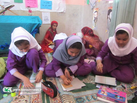 دهه فجر در کتابخانه سیار روستایی دشتستان