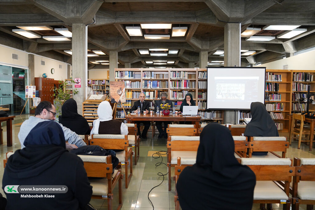 یکصدودومین نشست کتابخانه مرجع کانون با موضوع «تاریخ برای کودکان (فرصتها و چالشها)» ضرورت بیان تاریخ برای کودکان به زبان ساده، روان و مصور