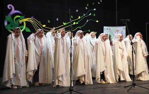 گزارش تصویری برگزاری مرحله استانی دومین جشنواره ملی سرود آفرینش«نغمههای روشن فردا» در مجتمع کانون استان قزوین