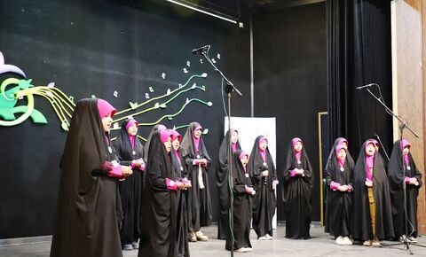 گزارش تصویری برگزاری مرحله استانی دومین جشنواره ملی سرود آفرینش«نغمههای روشن فردا» در مجتمع کانون استان قزوین