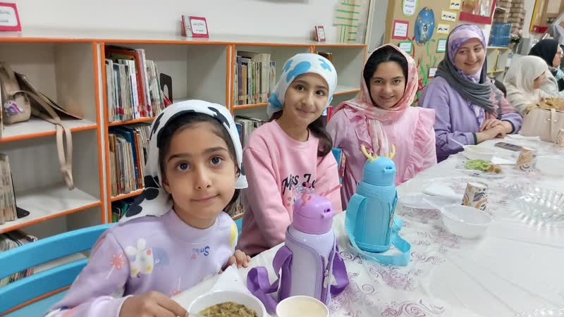 به عشق مهدی (عج)  هوای یکدیگر را دارند.