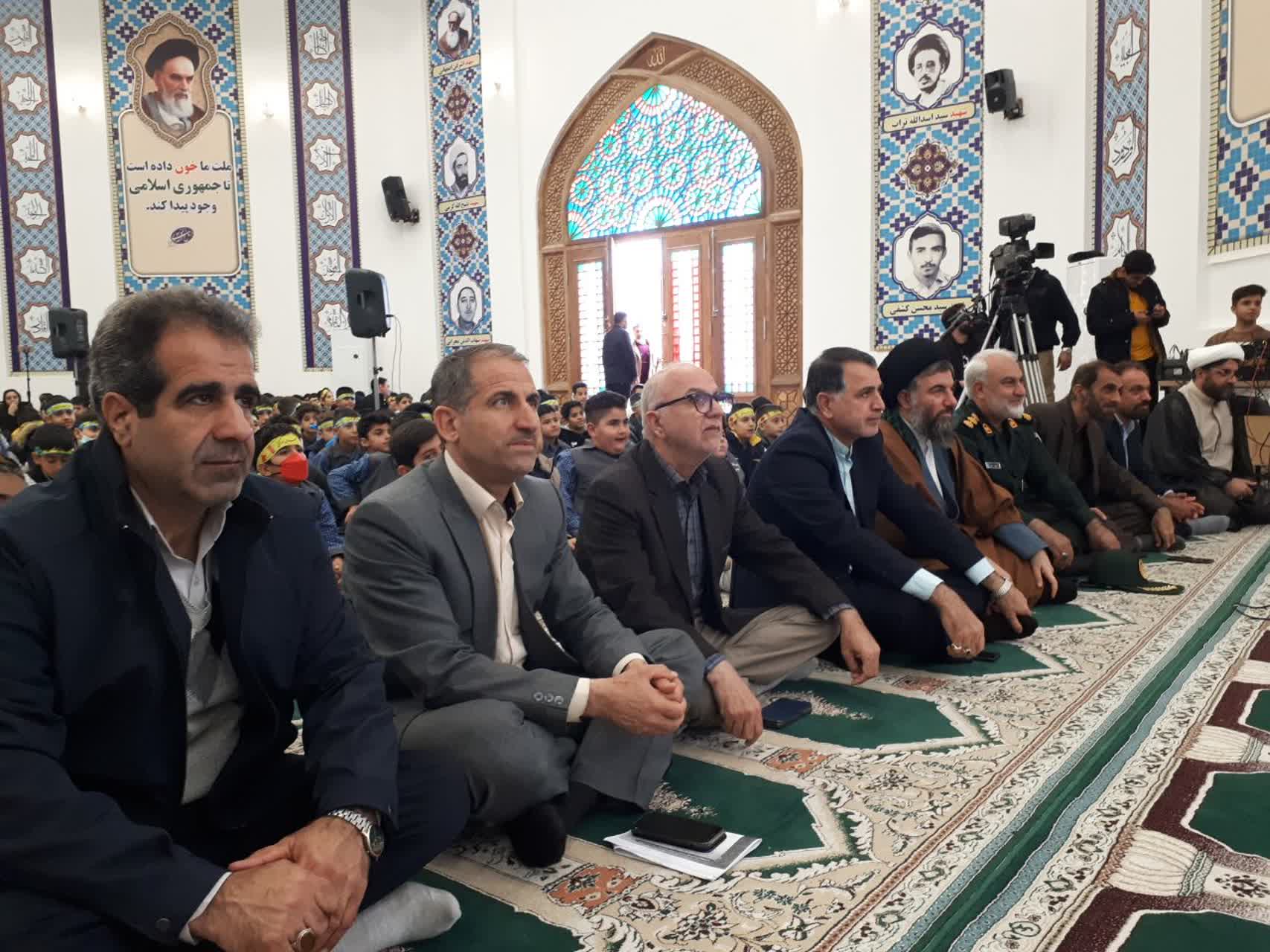 تجمع با شکوه کودکان و نوجوانان مهدوی در سرپلذهاب