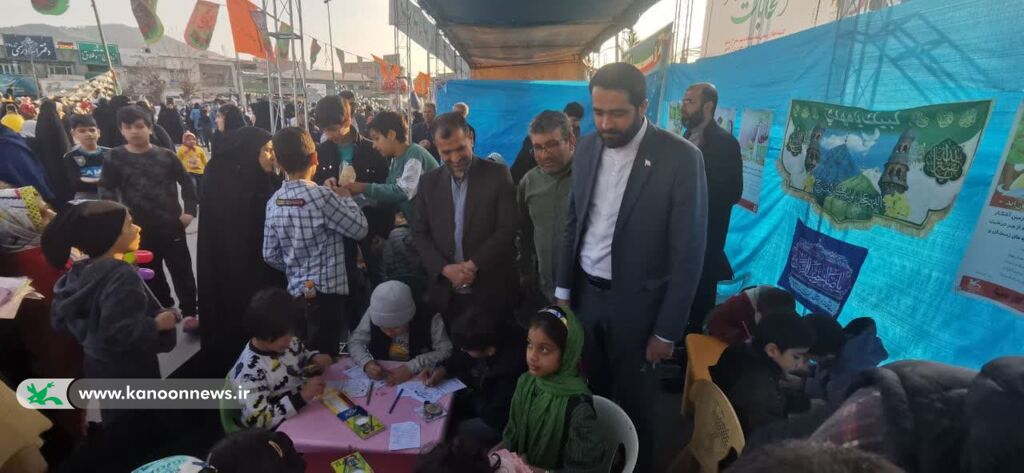 شوق انتظار کودکان و نوجوانان در جشن نیمه شعبان