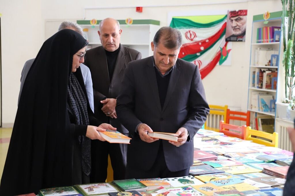 دیدار مدیرکل کانون پرورش فکری کودکان و نوجوانان آذربایجانغربی و فرماندار اشنویه