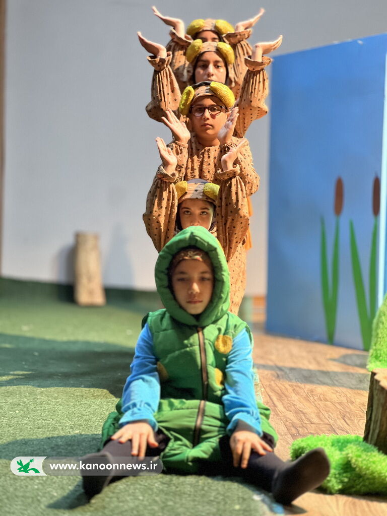 نمایش " قول غول غرغرو " روی صحنه سینما تئاتر کانون دیلم رفت