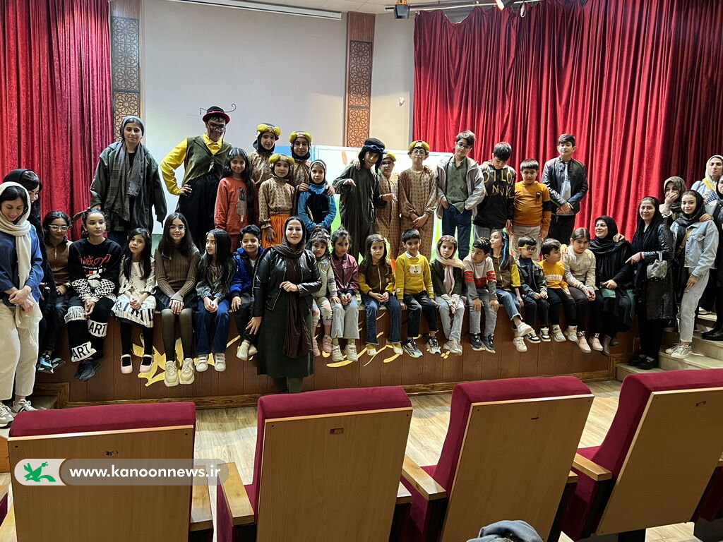 نمایش " قول غول غرغرو " روی صحنه سینما تئاتر کانون دیلم رفت