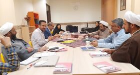 اولین جلسه‌ی گروه فابک در راستای تفاهم با مجمع عالی حکمت اسلامی در کانون کرمانشاه