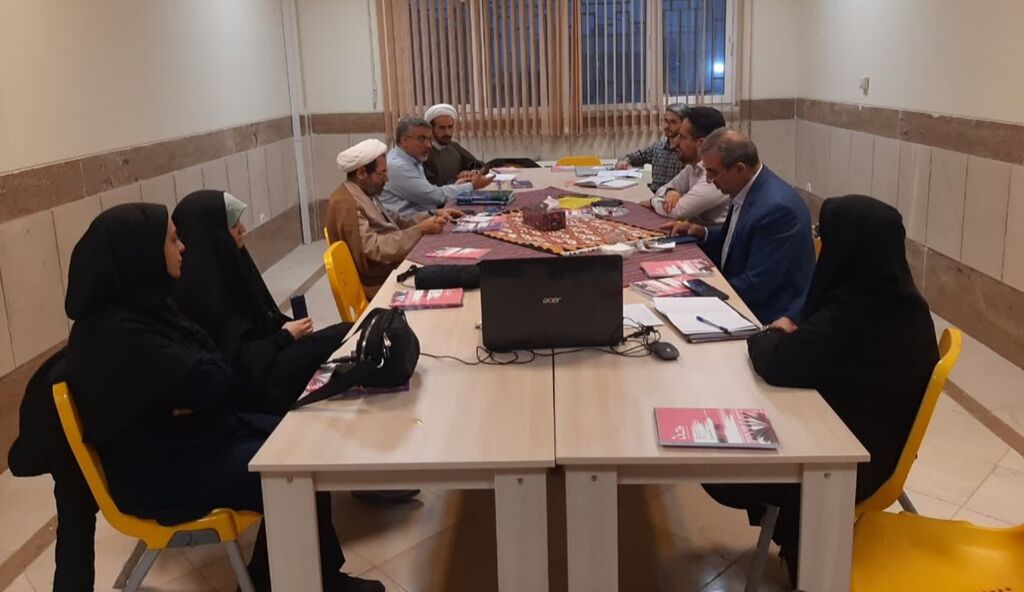 فابک اولین جلسهی گروه فابک در راستای تفاهم با مجمع عالی حکمت اسلامی در کانون کرمانشاه