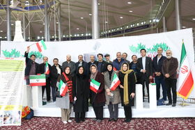 حضور کارکنان اداره کل ،مربیان مراکز به همراه مدیرکل کانون استان مرکزی در انتخابات
