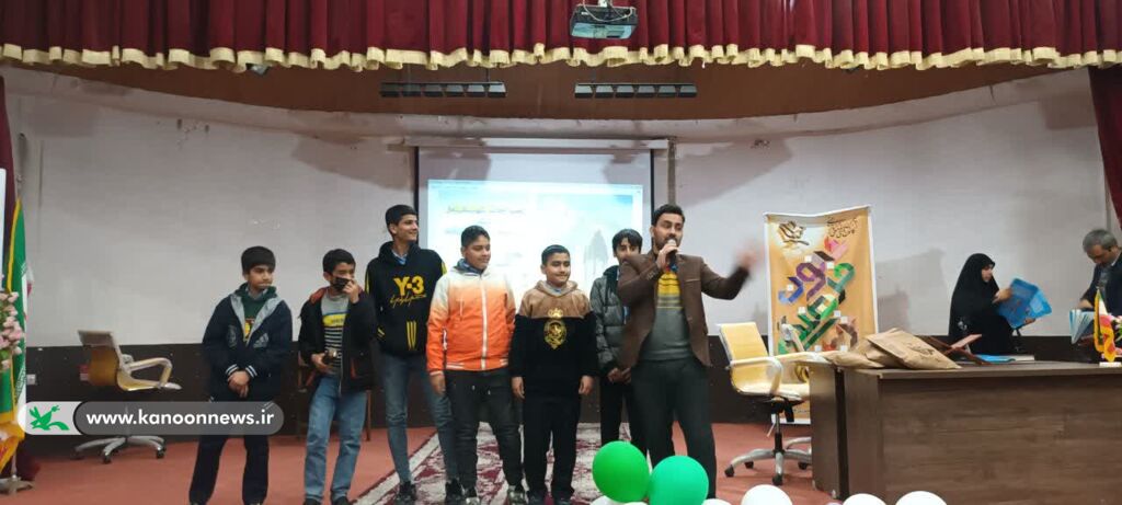 مشارکت مرکز فرهنگی هنری گالیکش در برپایی اجلاسیه نماز