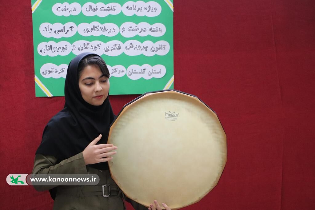 ویژه برنامه کانون کردکوی برای جمعی از فرزندان کارکنان کارخانه رعنا