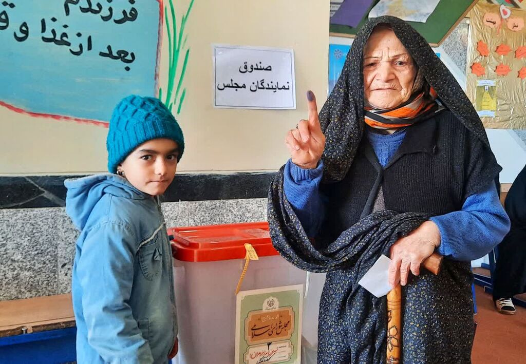 11 اسفند روزمشق سیاسی کودکان و نوجوانان