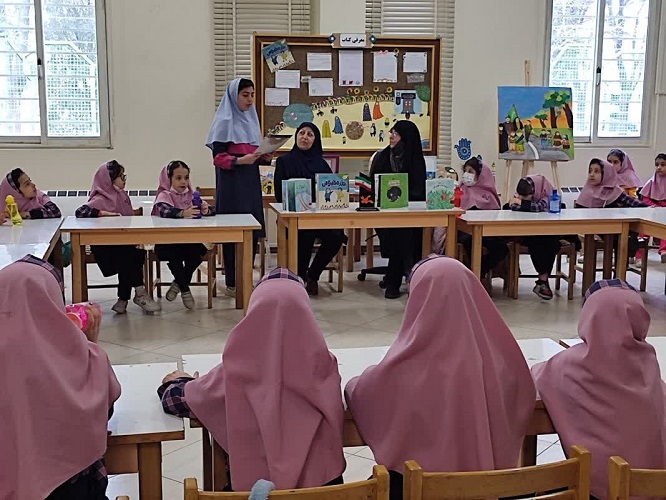 کلر ژوبرت ؛ بانوی رنگ و قصه های کودکان ، میهمان اعضا کودک و نوجوان شاهین شهر شد