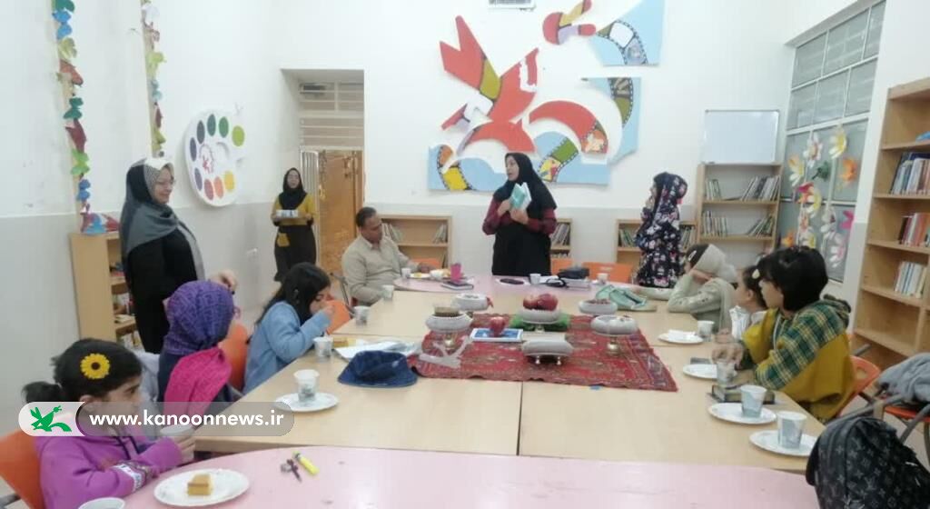 نشست انجمن ادبی «حیاط خلوت» کانون رفسنجان برگزار شد