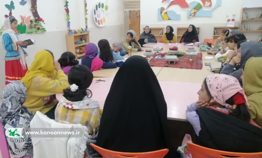 نشست انجمن ادبی «حیاط خلوت» کانون رفسنجان برگزار شد