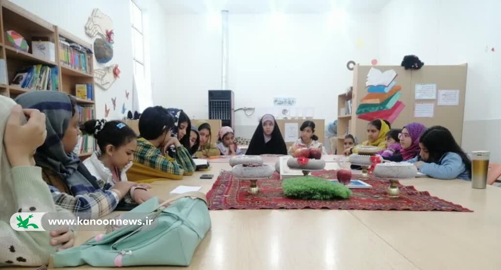 نشست انجمن ادبی «حیاط خلوت» کانون رفسنجان برگزار شد