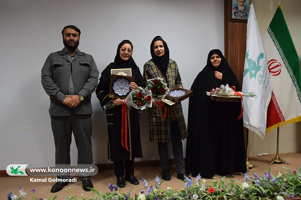 گردهمایی مسئولان مراکز کانون لرستان برگزار شد