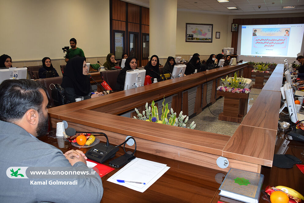 مربیان گنجینه های کانون پرورش فکری هستند