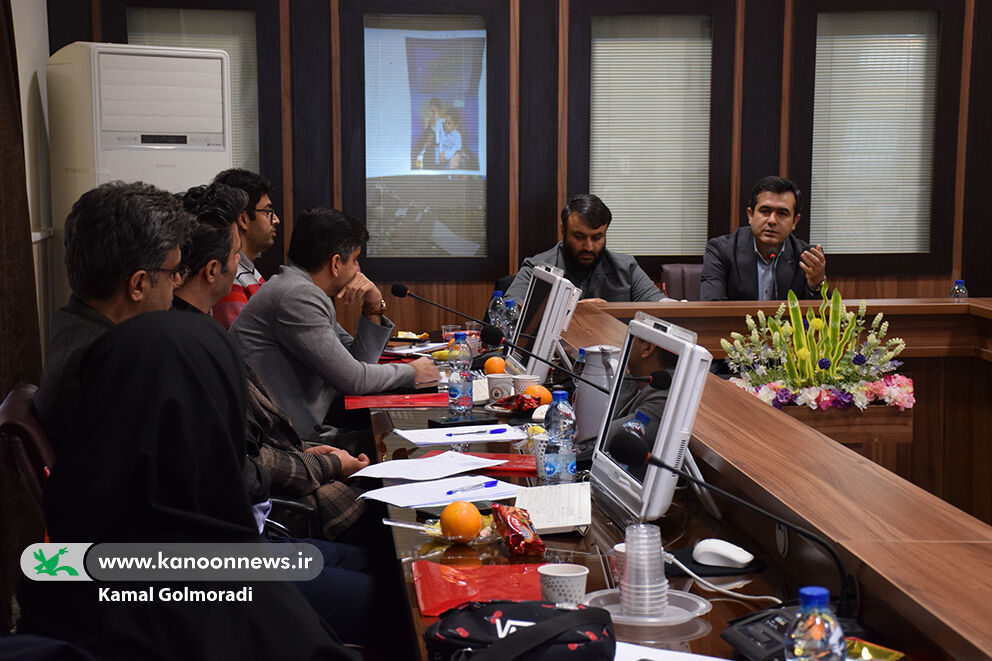 گردهمایی مسئولان مراکز کانون لرستان برگزار شد