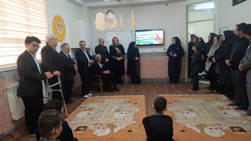 افتتاح اولین خانه قصه‌گویی در مدرسه ناشنوایان مردانی آذر تبریز