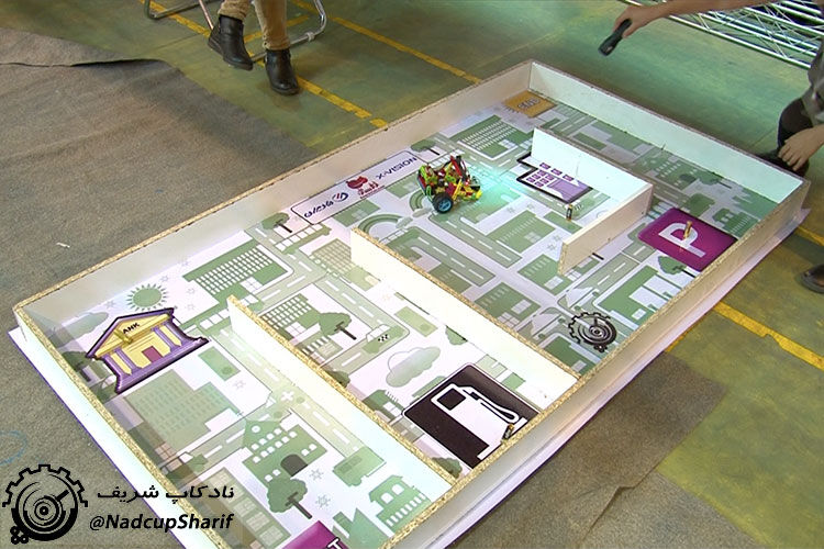 درخشش ۳ عضو نوجوان کانون گلستان، در مسابقات رباتیک دانشگاه صنعتی شریف