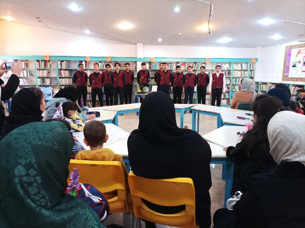 به استقبال بهار رفت