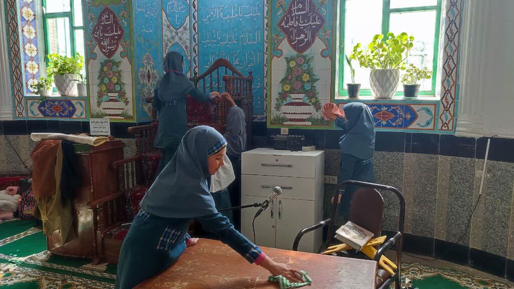 مراکز فرهنگی- هنری کانون همدان در روزهای پایانی سال