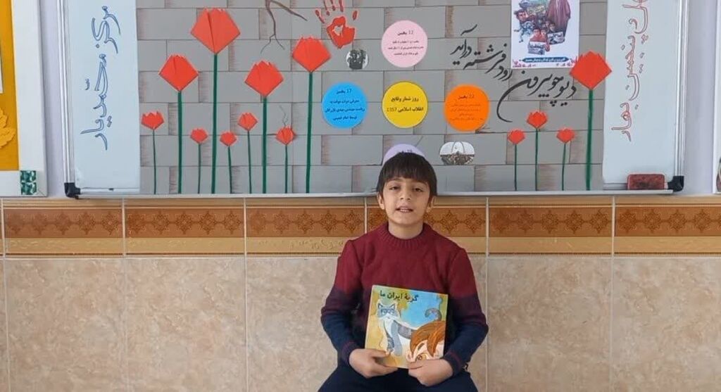 کسب ۵ رتبه برگزیده مرحله اول پویش ملی «خوانش کتاب» توسط اعضای کانون استان آذربایجان غربی