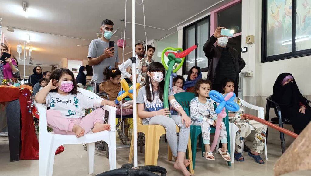 عیدانه کانون پرورش فکری مازندران به کودکان بیمار