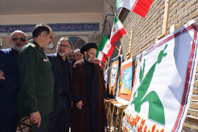 نمایشگاه کانون لرستان در روز جمهوری اسلامی ایران به روایت تصویر