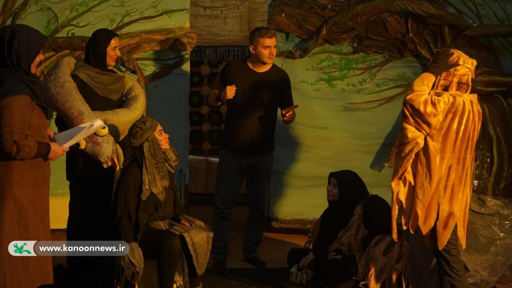 نمایشنامهی کارشناس هنری کانون گلستان در میان ۱۵ اثر به مرحله بازبینی