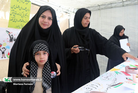 غرفه کانون در روز قدس