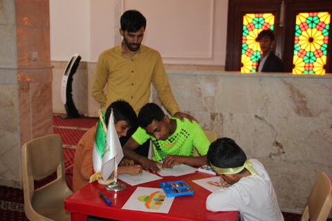 گزارش تصویری از راهپیمایی روز جهانی قدس با برپایی میز خدمت فرهنگی کانون