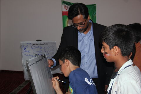 گزارش تصویری از راهپیمایی روز جهانی قدس با برپایی میز خدمت فرهنگی کانون